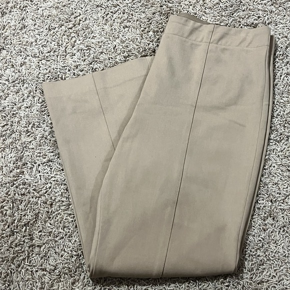 Ann Taylor Petite Pull-on Khaki Pants Women's Sz 12P 24-inch Inseam - Picture 1 of 5